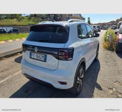 Auto - Volkswagen t-cross 1.0 tsi 115 cv r-line plus
