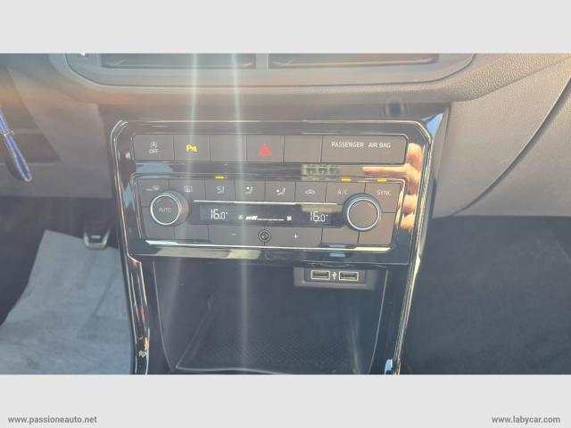 Auto - Volkswagen t-cross 1.0 tsi 115 cv r-line plus