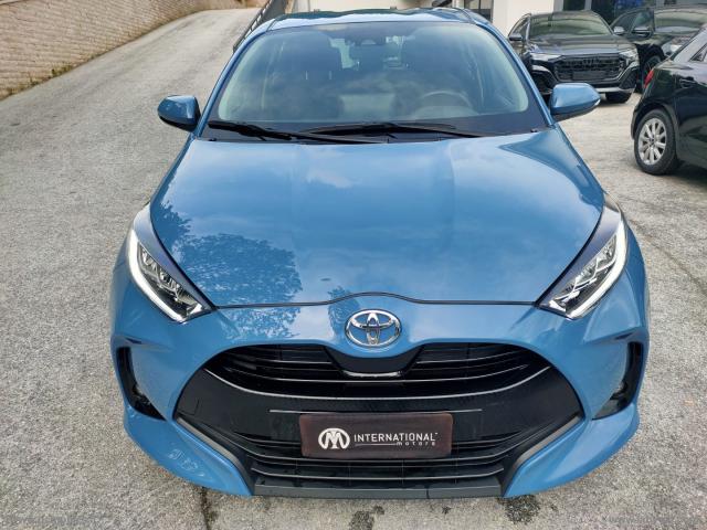 Auto - Toyota yaris 1.0 5p. trend