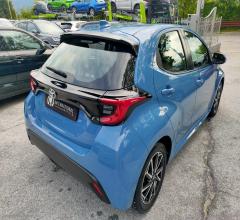 Auto - Toyota yaris 1.0 5p. trend