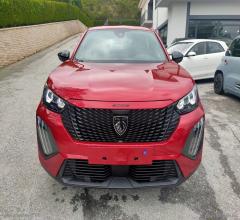 Auto - Peugeot 2008 puretech 100 s&s active