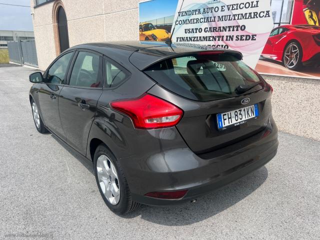 Auto - Ford focus 1.0 ecoboost 100 cv s&s plus