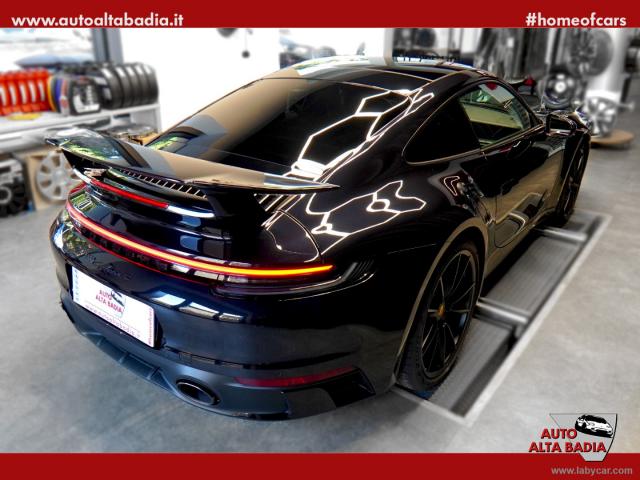 Auto - Porsche 911 carrera s