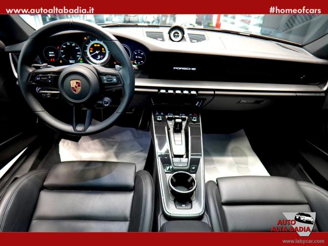 Auto - Porsche 911 carrera s