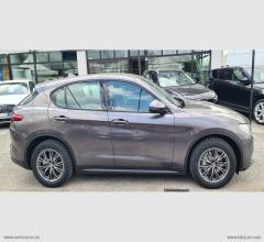 Auto - Alfa romeo stelvio 2.2 t.diesel 190 cv at8 q4 exec.