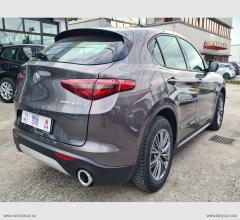 Auto - Alfa romeo stelvio 2.2 t.diesel 190 cv at8 q4 exec.