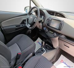 Auto - Toyota yaris 1.5 hybrid 5p. active