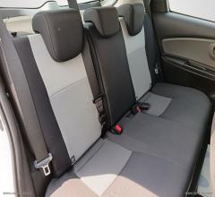 Auto - Toyota yaris 1.5 hybrid 5p. active