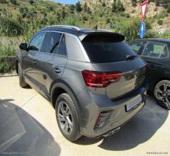 Auto - Volkswagen t-roc 1.0 tsi r-line