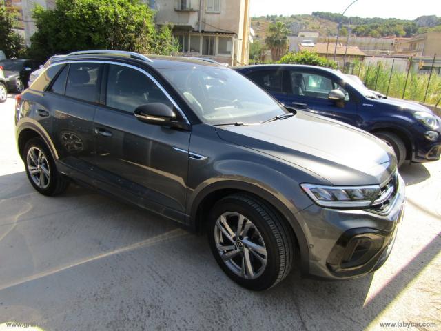 Auto - Volkswagen t-roc 1.0 tsi r-line