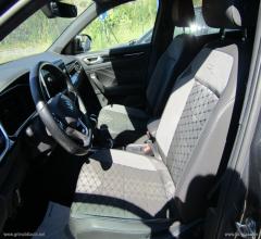 Auto - Volkswagen t-roc 1.0 tsi r-line