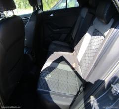 Auto - Volkswagen t-roc 1.0 tsi r-line