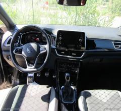 Auto - Volkswagen t-roc 1.0 tsi r-line