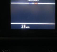 Auto - Peugeot 2008 puretech 100 s&s active