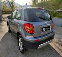 Auto - Fiat sedici 1.9 mjt 4x4 emotion