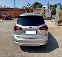 Auto - Ford focus st-line sw 1.5 115cv automatica