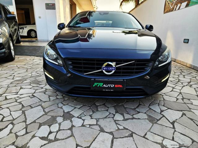 Auto - Volvo v60 d3 geartronic business
