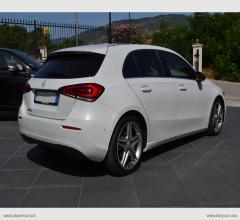Auto - Mercedes-benz a 180 d automatic business