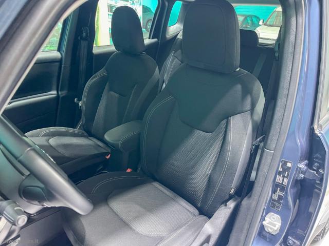 Auto - Jeep renegade 1.3 t4 phev 4xe business plus