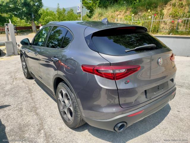 Auto - Alfa romeo stelvio 2.2 t.diesel 190cv at8 q4 sprint