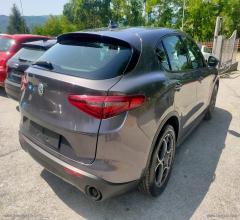 Auto - Alfa romeo stelvio 2.2 t.diesel 190cv at8 q4 sprint