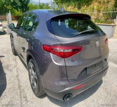 Auto - Alfa romeo stelvio 2.2 t.diesel 190cv at8 q4 sprint