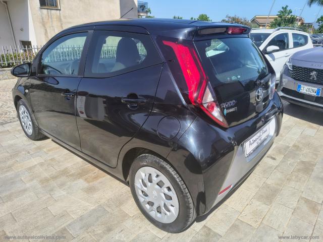Auto - Toyota aygo connect 1.0 vvt-i 72cv 5p.x-bus.mmt