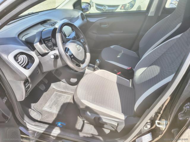 Auto - Toyota aygo connect 1.0 vvt-i 72cv 5p.x-bus.mmt