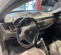 Auto - Alfa romeo giulietta 1.4 turbo 120 cv gpl sprint