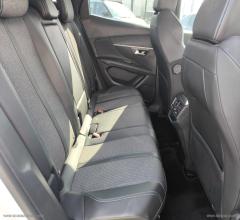 Auto - Peugeot 3008 bluehdi 130 s&s eat8 allure