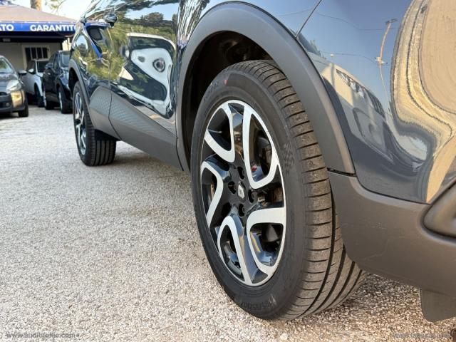 Auto - Renault captur 1.5 dci 8v 90 cv s&s life