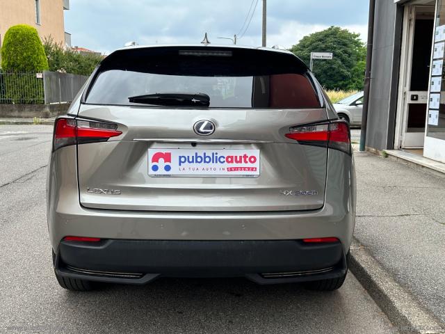 Auto - Lexus nx hybrid 4wd f-sport