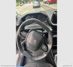 Auto - Peugeot 208 puretech 75 s&s 5p. allure pack