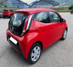 Auto - Toyota aygo 1.0 vvt-i 69 cv 5p. x-play tss