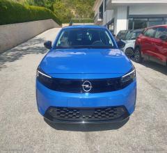 Auto - Opel corsa 1.2 edition