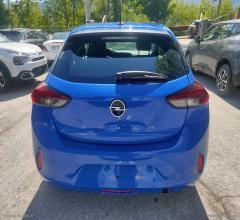 Auto - Opel corsa 1.2 edition