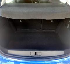 Auto - Opel corsa 1.2 edition
