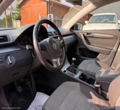 Auto - Volkswagen passat var. 2.0 tdi highline bluem.tech