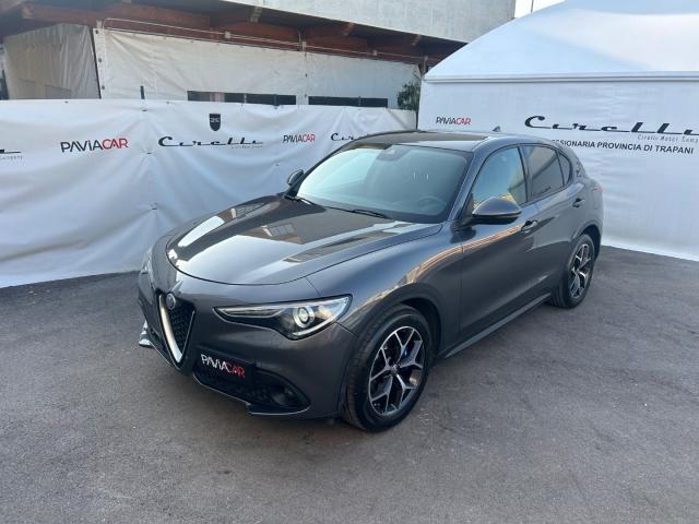 Auto - Alfa romeo stelvio 2.2 t.diesel 180cv at8 rwd exec.