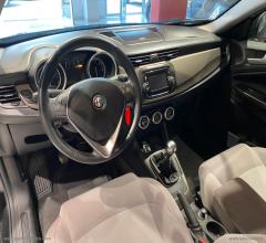 Auto - Alfa romeo giulietta 1.6 jtdm-2 105 cv exclusive