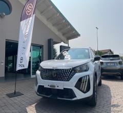 Auto - Peugeot 2008 puretech 100 s&s allure