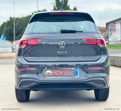 Auto - Volkswagen golf 1.5 tgi dsg style