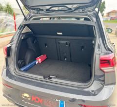 Auto - Volkswagen golf 1.5 tgi dsg style