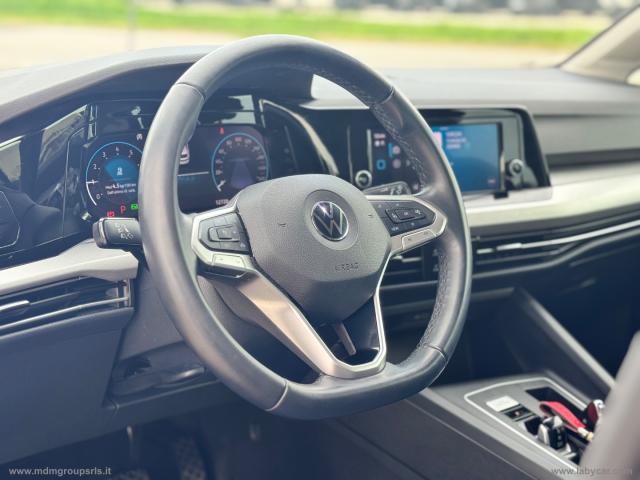 Auto - Volkswagen golf 1.5 tgi dsg style