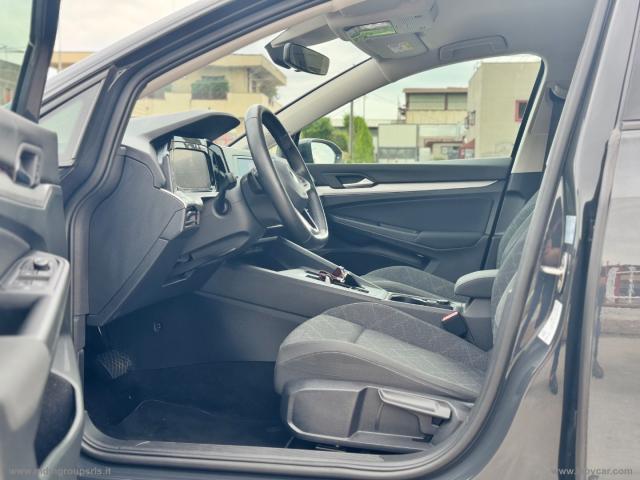 Auto - Volkswagen golf 1.5 tgi dsg style