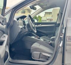 Auto - Volkswagen golf 1.5 tgi dsg style