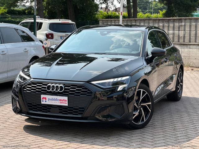 Audi a3 spb 30 tfsi s tronic business adv.