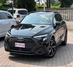 Audi a3 spb 30 tfsi s tronic business adv.