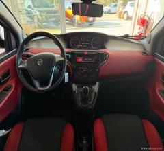 Auto - Lancia ypsilon 0.9 t.air 85cv 5p.met.ec.silver