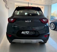 Auto - Kia stonic 1.2 eco gpl style